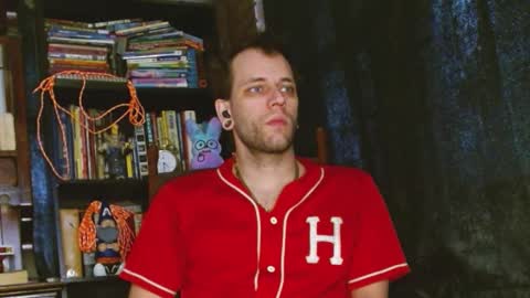 Snapshot of cguffey2284 chatting on February 19, 2025, 9:36 pm cguffey2284 online show from February 19, 2025, 9:36 pm