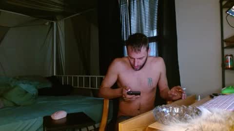 cguffey2284 online show from February 16, 2026, 2:13 pm