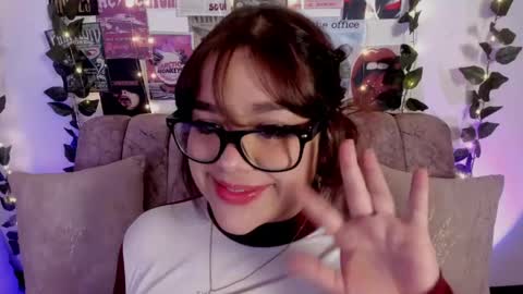 Snapshot of chaarlotte_1 chatting on April 26, 2026, 12:47 pm charlotte online show from April 26, 2026, 12:47 pm