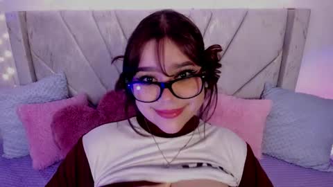 Snapshot of chaarlotte_1 chatting on May 10, 2026, 1:27 pm charlotte online show from May 10, 2026, 1:27 pm