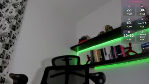 Isa online show from February 9, 2025, 8:44 am