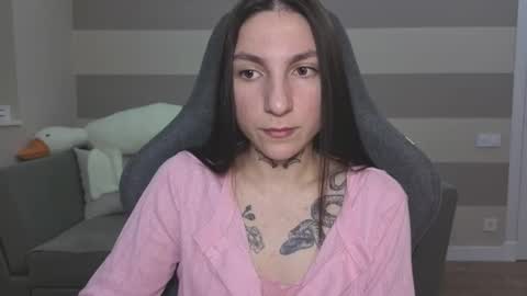 Kate online show from November 20, 2025, 9:20 am