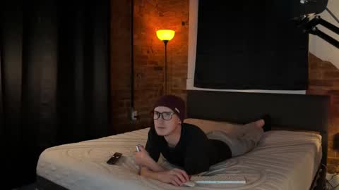 Snapshot of chadbentley420 chatting on November 24, 2025, 5:18 am chadbentley420 online show from November 24, 2025, 5:18 am