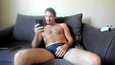 Snapshot of chadpowerz chatting on April 19, 2026, 6:10 pm Lydong online show from April 19, 2026, 6:10 pm