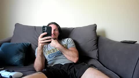 Snapshot of chadpowerz chatting on April 20, 2026, 9:16 pm Lydong online show from April 20, 2026, 9:16 pm