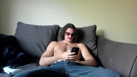 Snapshot of chadpowerz chatting on May 7, 2026, 11:54 pm Lydong online show from May 7, 2026, 11:54 pm