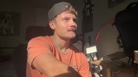 ChadTitan online show from September 16, 2025, 2:18 pm