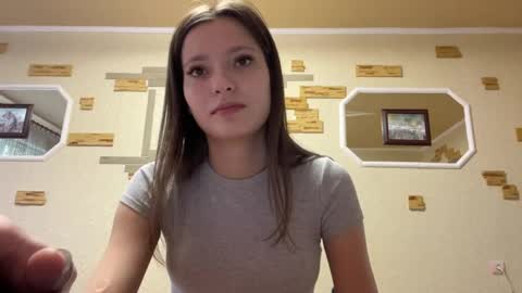 Snapshot of chaesoffel chatting on April 21, 2026, 8:20 am Luna online show from April 21, 2026, 8:20 am
