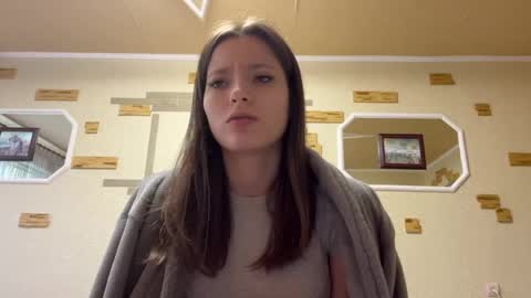 Snapshot of chaesoffel chatting on April 24, 2026, 8:17 am Luna online show from April 24, 2026, 8:17 am