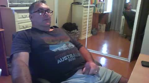 Snapshot of chalkstall chatting on December 16, 2024, 9:46 am Chalky online show from December 16, 2024, 9:46 am