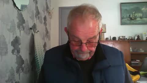 Champers online show from April 10, 2026, 8:19 am