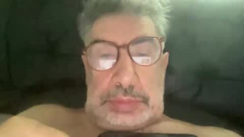 champsex305610 online show from December 4, 2025, 5:06 am