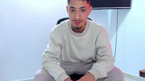 Snapshot of chandler_kenji chatting on May 12, 2026, 12:13 pm Kenji online show from May 12, 2026, 12:13 pm