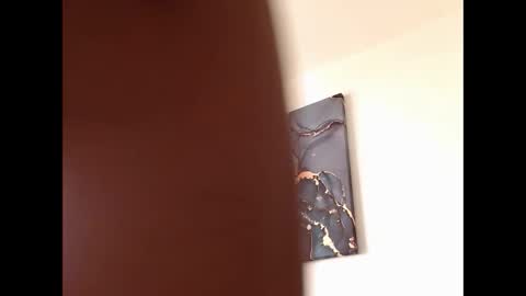 Chanel M. online show from March 9, 2025, 2:32 pm