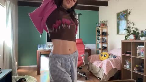 Snapshot of channel022 chatting on February 27, 2026, 5:02 pm Channel 22 online show from February 27, 2026, 5:02 pm