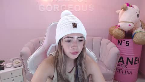 Snapshot of channel_blonde_a chatting on January 20, 2025, 4:55 pm channel_blonde_a online show from January 20, 2025, 4:55 pm