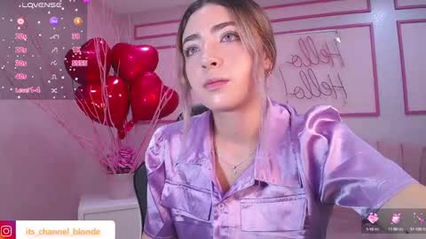 Snapshot of channel_blonde_a chatting on February 21, 2025, 4:59 pm channel_blonde_a online show from February 21, 2025, 4:59 pm