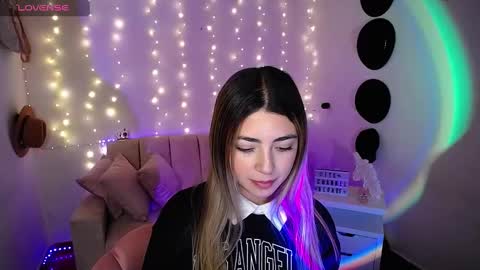 Snapshot of channel_blonde_a chatting on March 7, 2025, 9:48 pm channel_blonde_a online show from March 7, 2025, 9:48 pm