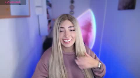 Snapshot of channel_blonde_a chatting on March 20, 2026, 10:14 pm channel_blonde_a online show from March 20, 2026, 10:14 pm