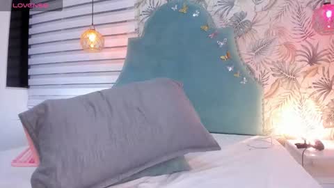 Channey online show from November 7, 2025, 8:20 pm