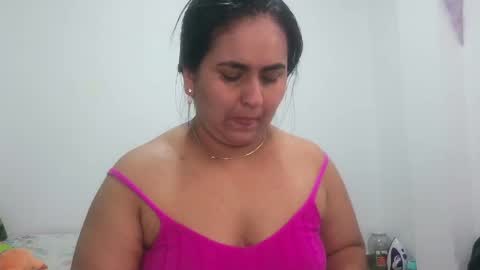 Snapshot of chantal1415 chatting on May 31, 2026, 2:31 am chantal1415 online show from May 31, 2026, 2:31 am