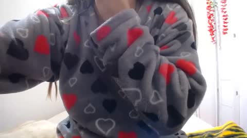 Chantal Hot girl online show from March 1, 2026, 7:54 am