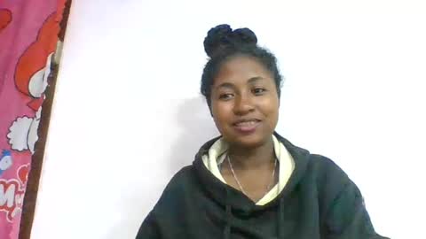 chantale483461 online show from June 30, 2026, 5:25 pm