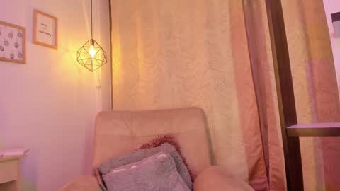 Snapshot of chantall_valkoba chatting on January 22, 2025, 3:41 am Chantall online show from January 22, 2025, 3:41 am