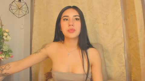 Snapshot of chantall_valkoba chatting on January 30, 2025, 7:50 am Chantall online show from January 30, 2025, 7:50 am