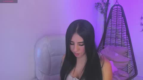 Snapshot of chantall_valkoba chatting on November 19, 2025, 4:45 am Chantall online show from November 19, 2025, 4:45 am