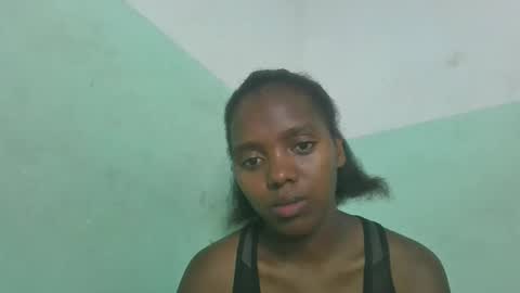 Snapshot of chanteuse655720 chatting on April 21, 2026, 5:28 pm chanteuse655720 online show from April 21, 2026, 5:28 pm