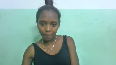 Snapshot of chanteuse655720 chatting on May 23, 2026, 6:40 am chanteuse655720 online show from May 23, 2026, 6:40 am