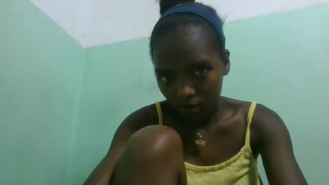 Snapshot of chanteuse655720 chatting on June 14, 2026, 3:36 pm chanteuse655720 online show from June 14, 2026, 3:36 pm