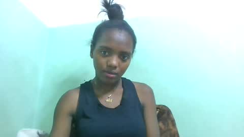 Snapshot of chanteuse655720 chatting on June 15, 2026, 4:20 pm chanteuse655720 online show from June 15, 2026, 4:20 pm