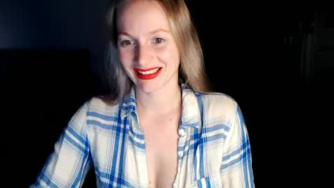 Snapshot of chanti_lovee chatting on June 29, 2026, 9:04 pm We Vibe Device that vibrates at the sound of Tips and makes me wet. vibe lush edging daddy lovense online show from June 29, 2026, 9:04 pm