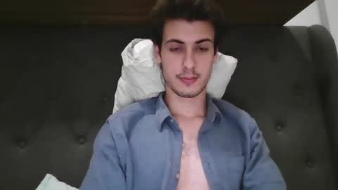 Snapshot of charismaticcharm chatting on January 6, 2025, 7:52 am charismaticcharm online show from January 6, 2025, 7:52 am