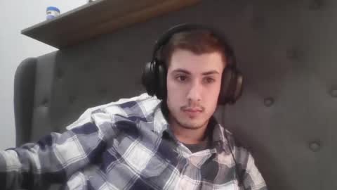 Snapshot of charismaticcharm chatting on January 30, 2025, 9:04 am charismaticcharm online show from January 30, 2025, 9:04 am