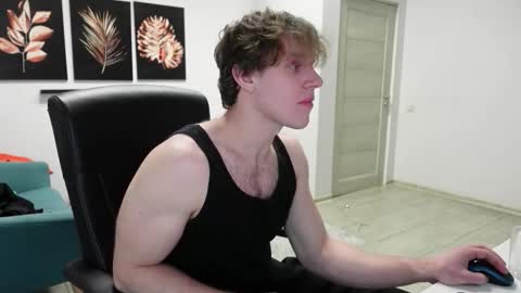 Snapshot of charles_dreams chatting on November 29, 2025, 9:40 pm CHARLES DREAMS online show from November 29, 2025, 9:40 pm