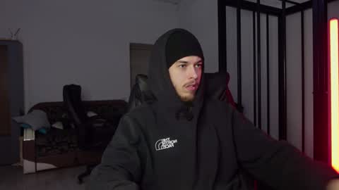 CHARLES SINS online show from February 19, 2025, 1:17 pm