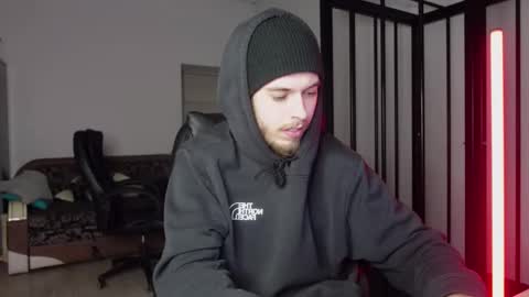 CHARLES SINS online show from February 19, 2025, 4:22 pm