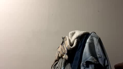 Snapshot of charlesaw38 chatting on March 24, 2026, 12:04 am charlesaw38 online show from March 24, 2026, 12:04 am