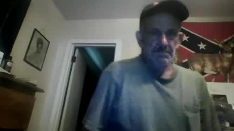 Snapshot of charlescliburn1970 chatting on July 20, 2026, 1:35 pm charlescliburn1970 online show from July 20, 2026, 1:35 pm