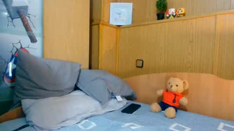 Snapshot of charlie_19ug chatting on July 31, 2026, 1:27 am charlie_19ug online show from July 31, 2026, 1:27 am