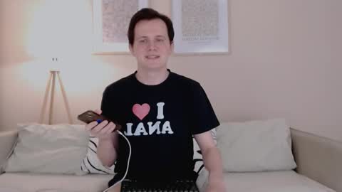 Charley online show from November 6, 2025, 7:15 pm