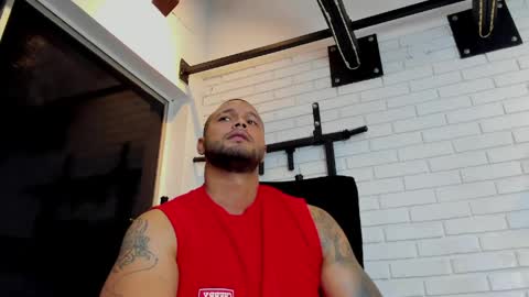 Snapshot of charliegrifin chatting on May 14, 2026, 8:59 pm online show from May 14, 2026, 8:59 pm
