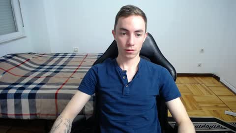 carlos reyes online show from April 27, 2026, 7:39 am