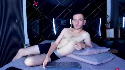 Snapshot of charlizee_23 chatting on May 20, 2026, 11:38 am Charlize online show from May 20, 2026, 11:38 am