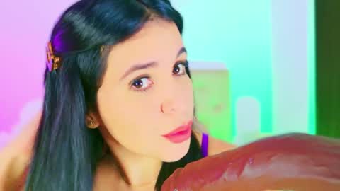 Charloott Evans online show from April 13, 2026, 3:45 am