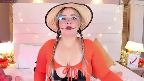 Charlotte online show from October 8, 2025, 11:52 am