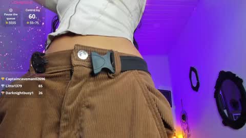 Snapshot of charlotte__benett chatting on February 1, 2025, 10:59 am Charlotte online show from February 1, 2025, 10:59 am